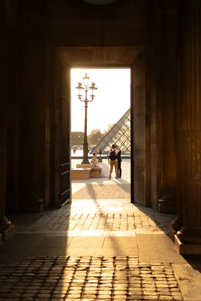 Louvre Vows